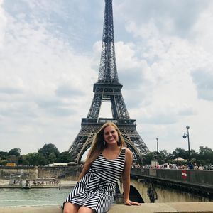 Meet your Posher, Amanda